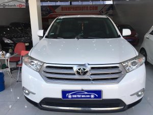 Toyota Highlander SE 2.7 2011 - Cần bán Toyota Highlander SE 2.7 đời 2011, màu trắng, nhập khẩu nguyên chiếc 