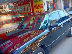 Toyota Crown 1994 - Bán Toyota Crown đời 1994, màu đen, nhập khẩu, 368tr