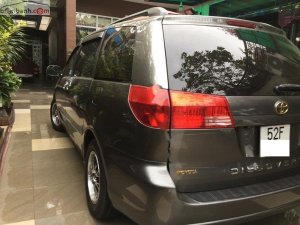 Toyota Sienna XLE 3.3 2003 - Bán ô tô Toyota Sienna XLE 3.3 năm 2003, màu xám, nhập khẩu nguyên chiếc