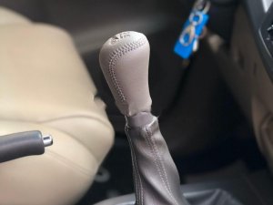 Toyota Fortuner 2.5G 2014 - Bán Toyota Fortuner 2014, màu bạc xe còn mới lắm