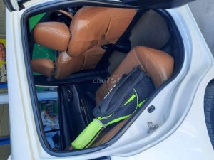 Toyota Yaris   2015 - Bán xe Toyota Yaris sản xuất năm 2015, màu trắng, xe nhập