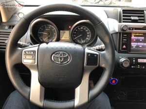 Toyota Prado 2016 - Cần bán gấp Toyota Prado sản xuất năm 2016, màu đen, nhập khẩu nguyên chiếc còn mới