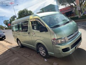 Toyota Hiace 2007 - Cần bán gấp Toyota Hiace 2007, màu xanh, giá 230tr