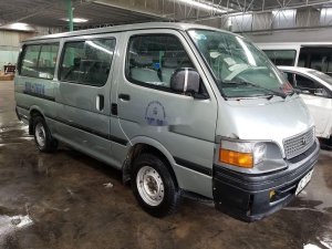 Toyota Hiace 2004 - Bán Toyota Hiace sản xuất 2004, nhập khẩu Nhật Bản