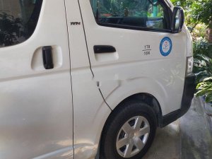 Toyota Hiace 2009 - Bán xe Toyota Hiace sản xuất 2009, màu trắng chính chủ, giá chỉ 230 triệu