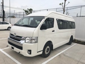 Toyota Hiace 2019 - Bán nhanh chiếc xe Toyota Hiace 3.0L DAT, sản xuất 2019, giá cạnh tranh, giao xe nhanh tận nhà