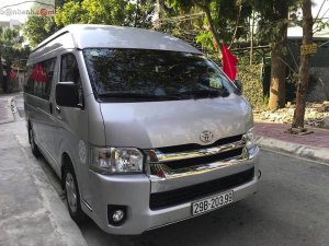 Toyota Hiace   2018 - Bán Toyota Hiace 3.0 sản xuất năm 2018, màu bạc, nhập khẩu Thái Lan
