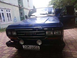 Toyota Land Cruiser 1984 - Cần bán gấp Toyota Land Cruiser MT sản xuất năm 1984, màu xanh lam, nhập khẩu nguyên chiếc số sàn