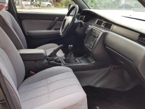 Toyota Crown 1997 - Bán Toyota Crown năm sản xuất 1997, màu đen, nhập khẩu nguyên chiếc