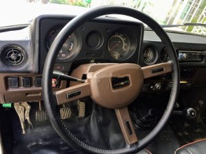 Toyota Land Cruiser   1985 - Cần bán lại xe Toyota Land Cruiser sản xuất năm 1985, xe nhập