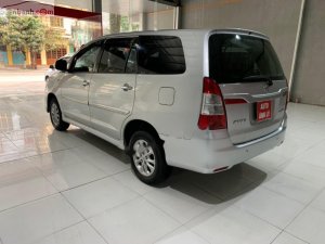 Toyota Innova 2.0E 2014 - Bán Toyota Innova 2.0E đời 2014, màu bạc số sàn, giá tốt