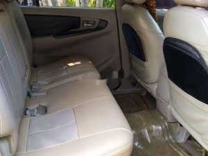 Toyota Innova 2015 - Xe Toyota Innova đời 2015, màu xanh lục