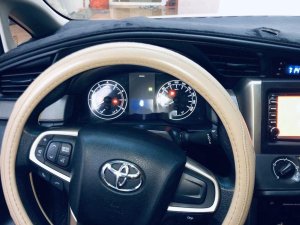 Toyota Innova   2017 - Bán ô tô Toyota Innova 2.0E sản xuất 2017, 640 triệu