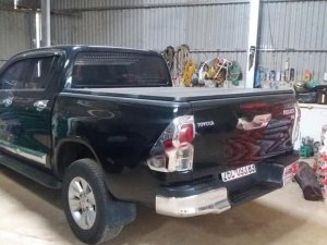 Toyota Hilux 3.0G 4x4 AT 2016 - Cần bán lại xe Toyota Hilux 3.0G 4x4 AT đời 2016, màu đen, nhập khẩu nguyên chiếc số tự động, giá tốt