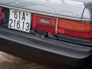 Toyota Camry   1989 - Cần bán Toyota Camry sản xuất 1989, màu xám, nhập khẩu, giá 87tr