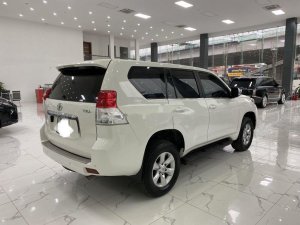 Toyota Prado 2011 - Bán Toyota Prado sản xuất năm 2011, màu trắng