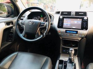 Toyota Prado 2017 - Bán xe Toyota Prado sản xuất 2017, màu đen, nhập khẩu nguyên chiếc