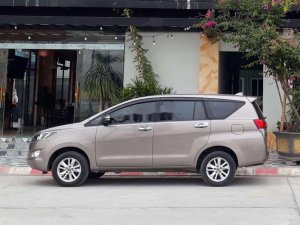 Toyota Innova 2018 - Bán Toyota Innova 2.0E sx 2018 Số sàn