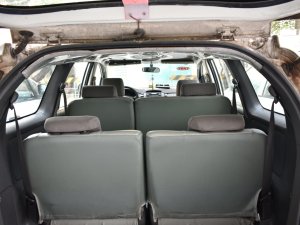 Toyota Innova J 2014 - Bán xe Toyota Innova J đời 2014, màu trắng, giá tốt