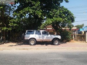 Toyota Land Cruiser 4.5 MT 1992 - Cần bán Toyota Land Cruiser 4.5 MT năm 1992, màu hồng, xe nhập, giá chỉ 125 triệu