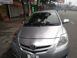 Toyota Vios 1.5 MT 2008 - Cần bán lại xe Toyota Vios 1.5 MT 2008, màu bạc xe gia đình, 255 triệu