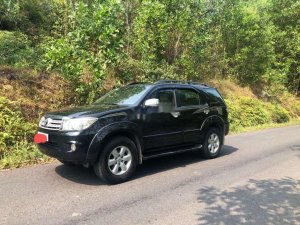 Toyota Fortuner 2010 - Cần bán lại xe Toyota Fortuner sản xuất 2010