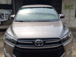 Toyota Innova 2018 - Cần bán Toyota Innova MT sản xuất năm 2018 số sàn