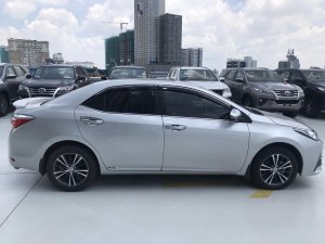 Toyota Corolla Altis 1.8G 2019 - Cần bán Toyota Corolla altis 1.8G 2019, màu bạc, 710tr