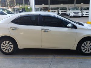 Toyota Corolla Altis E CVT 2017 - Xe Toyota Corolla altis E CVT đời 2017, màu trắng, xe gia đình