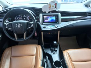 Toyota Innova 2.0G 2018 - Cần bán xe Toyota Innova 2.0G đời 2018, màu trắng