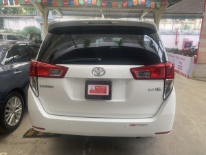 Toyota Innova 2016 - Cần bán Toyota Innova 2.0 E đời 2016, màu trắng