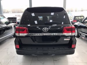 Toyota Land Cruiser 4.6V8 2021 - Bán xe Toyota Landcruiser 4.6V8 2021 màu đen nội thất nâu