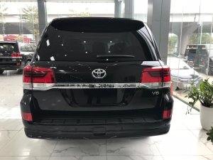 Toyota Land Cruiser 2021 - Bán xe Toyota Landcruiser 4.6V8 model 2021 màu đen nội thất đen