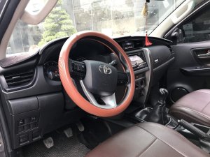 Toyota Fortuner 2.4G 2017 - Bán ô tô Toyota Fortuner 2.4G đời 2017, màu xám, giá ưu đãi cuối năm