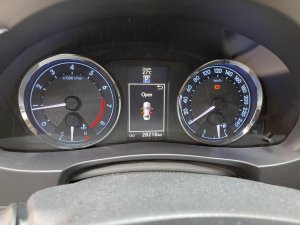 Toyota Corolla Altis 1.8G 2016 - Xe đẹp liên tục cập bến giá giảm liên tục chương trình khuyến mãi ưu đãi hấp dẫn khi mua xe đã qua sử dụng giảm ngay giá
