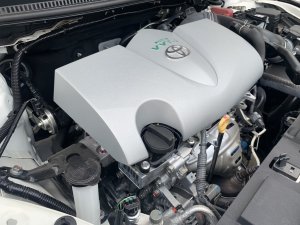 Toyota Vios 2019 - Bán ô tô Toyota Vios 1.5E đời 2019, màu trắng, giá LHTT