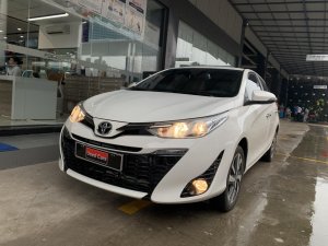 Toyota Yaris 1.5AT 2019 - Cần bán Toyota Yaris 1.5AT đời 2019, màu trắng, xe nhập