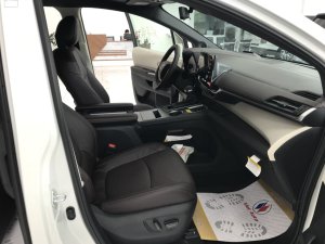 Toyota Sienna Platinum 2021 - Bán Toyota Sienna Platinum xuất Mỹ màu trắng, nội thất nâu năm 2021