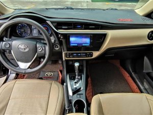 Toyota Corolla Altis G 2019 - Bán xe Toyota Altis 1.8G CVT 2019 màu đen, xe đẹp đi kĩ