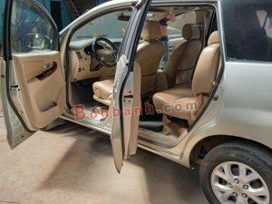 Toyota Innova   G 2006 - Bán Toyota Innova G năm 2006, màu vàng xe gia đình giá cạnh tranh