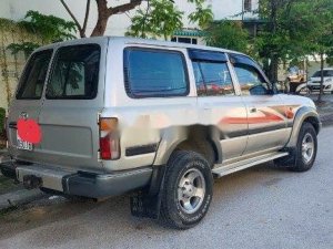 Toyota Land Cruiser 1990 - Bán Toyota Land Cruiser năm 1990, màu bạc giá cạnh tranh