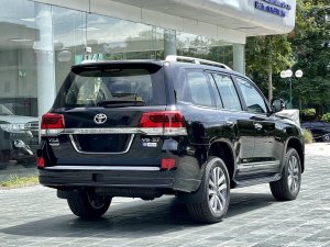 Toyota Land Cruiser MBS 5.7 VXS  2021 - Bán Toyota Land Cruiser VXS 5.7 MBS năm sản xuất 2021
