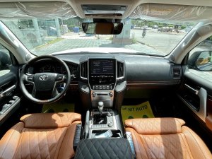 Toyota Land Cruiser MBS 5.7 VXS  2021 - Bán Toyota Land Cruiser VXS 5.7 MBS năm sản xuất 2021