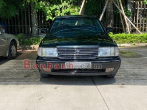 Toyota Crown 1996 - Cần bán gấp Toyota Crown năm 1996, màu đen, nhập khẩu nguyên chiếc số sàn