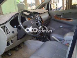 Toyota Innova 2008 - Cần bán gấp Toyota Innova đời 2008 còn mới, giá 232tr