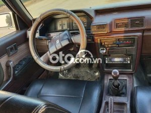 Toyota Cressida   1987 - Cần bán xe Toyota Cressida 1987, màu bạc, xe nhập