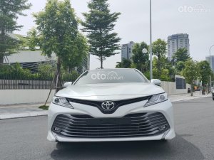 Toyota Camry 2021 - Toyota Camry 2021, giá tốt nhất khu vực miền bắc, tặng kèm nhiều phụ kiện, đủ màu giao ngay, hỗ trợ bank 80%