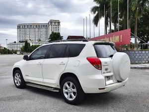 Toyota RAV4   2.4 AT Limited  2006 - Cần bán lại xe Toyota RAV4 2.4 AT Limited sản xuất 2006, màu trắng, xe nhập còn mới, 380tr