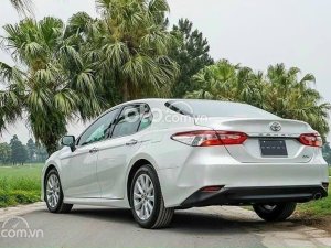 Toyota Camry 2021 - Toyota Camry 2021, giá tốt nhất khu vực miền bắc, tặng kèm nhiều phụ kiện, đủ màu giao ngay, hỗ trợ bank 80%