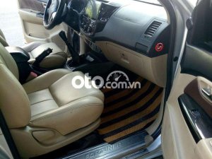 Toyota Fortuner 2016 - Cần bán xe Toyota Fortuner sản xuất năm 2016, màu bạc  